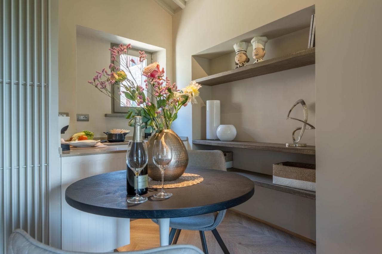 Forma Your Boutique Suite コルチャーノ エクステリア 写真