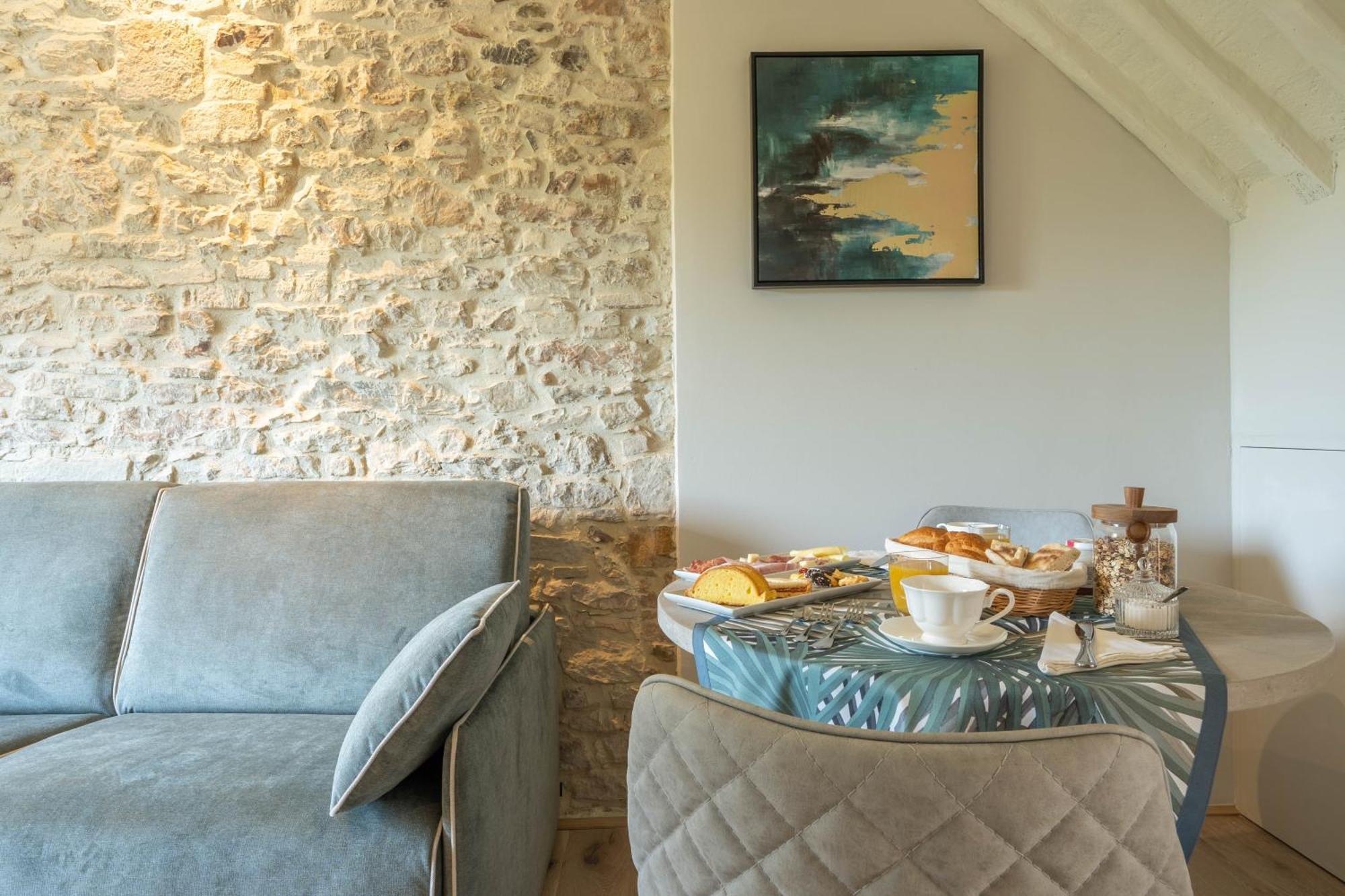 Forma Your Boutique Suite コルチャーノ エクステリア 写真